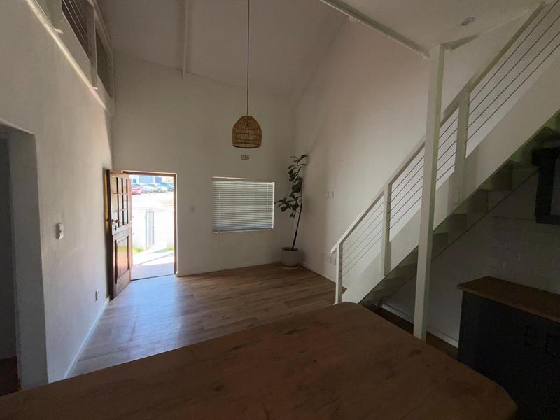 To Let 3 Bedroom Property for Rent in Lemoenkloof Western Cape